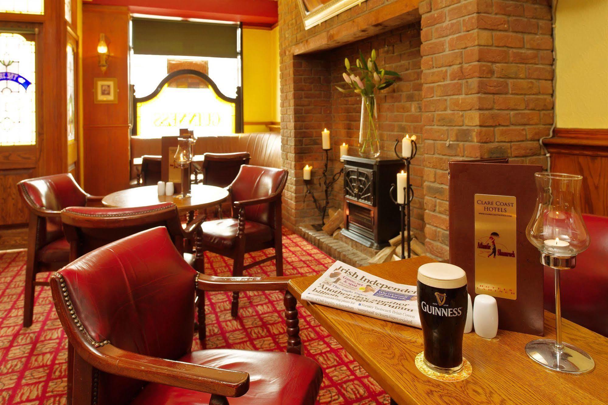 Shamrock Inn Hotel ラヒンチ エクステリア 写真